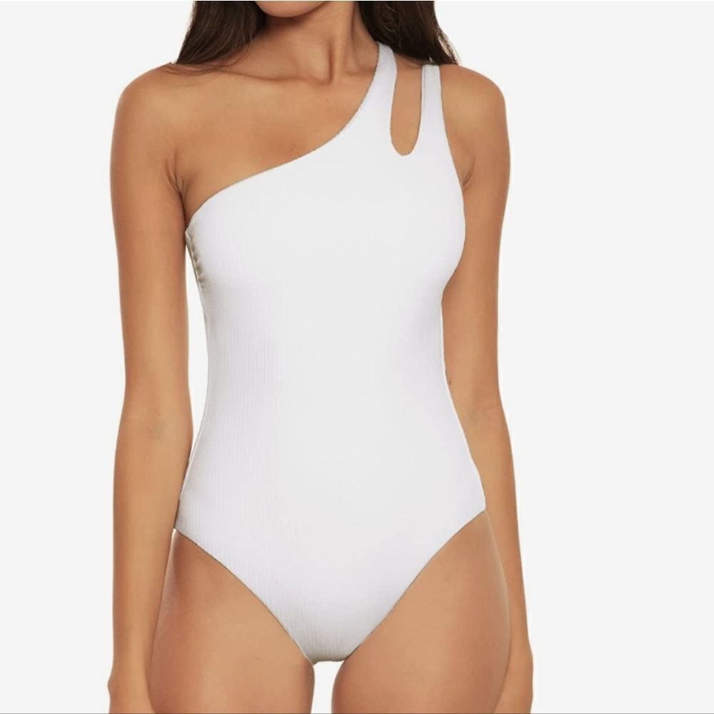 BECCA by Rebecca Virtue white Women's One Shoulder One-Piece Swimsuit sz Medium